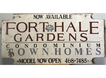 Single Sided Wooden Fort Hale Gardens Sign