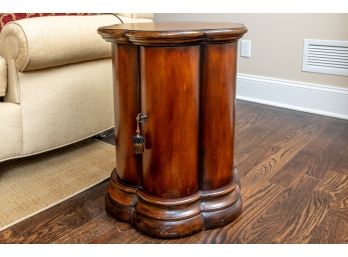 Hooker Furniture Seven Seas Clover End Table Storage Cabinet