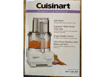 Cuisinart Pro Classic 7 Cup Food Processor Model DLC-10SY New In Box Never Used