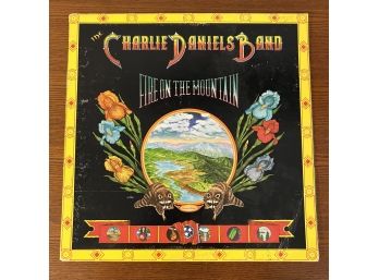THE CHARLIE DANIELS BAND - FIRE ON THE MOUNTAIN - Vinyl LP, 1974 Epic Records (JE 34365)