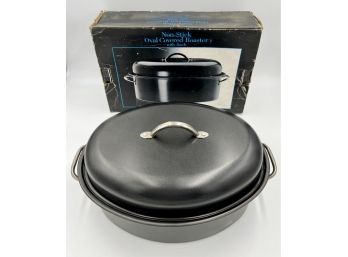 Non-stick Oval Covered Carbon Steel Roaster With Rack - In Original Box