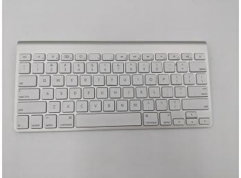 Apple Wireless Keyboard (Bluetooth) For Mac Computers