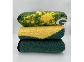 Lot Of Three (3) GREEN BAY PACKERS Throw Blankets / Fleece Blankets