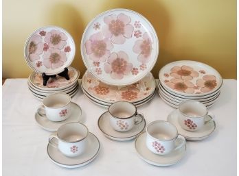 Pretty Vintage Set Of Denby England Gypsy Pattern Stoneware Dinnerware