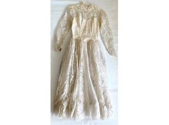 Vintage 1950s Wedding Dress In Lace With Satin Liner Size Extra Small