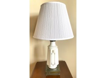 Vintage Art Design Style Table Lamp With Metal Base