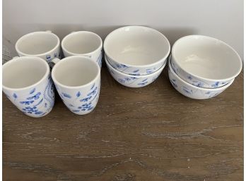 Blue And White Mugs And Bowls (4)