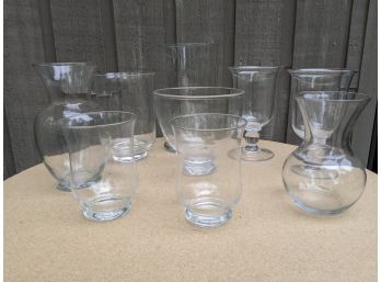 Grouping Of 9 Pieces Of Glass