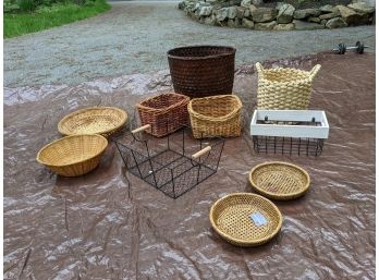 Grouping Of 10 Basket Lot #2