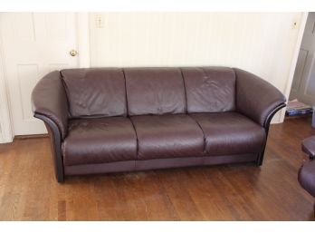 Ekornes Manhattan Collection Sofa In Cordovan Leather