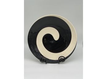 Black And White Large Swirl Dish With Stand