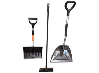 Suncast Powerblade Shovel, Trazon Shovel And Heavy Duty Broom