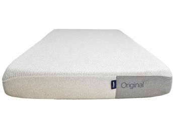 NEW!  Casper Original Memory Foam Queen Size Mattress