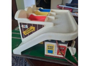 Vintage Fisher Price 1965 No. 979 Dump Truckers Play Set In Good Condition #36