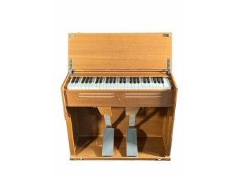 Vintage Kawai Portable Folding Organ