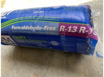 Johns Manville Insulation R-13 Fiberglass 2x4 Walls Thermal And Sound Unopend Original Wrap New But Old NOS