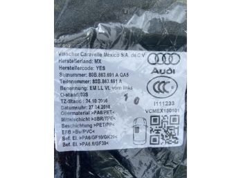 Audi Carpeted Floor Mats VCMEX150100 New In Bag Audi Front & Rear Floor Mats