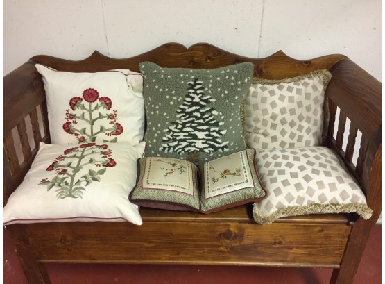 Accent Pillows #2. (Click On Photograph For Full Description And Additional Photos)