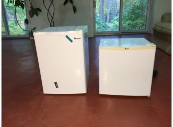 Pair Of Dorm Sized Refrigerators. (Click On Photograph For Full Description And Additional Photos)