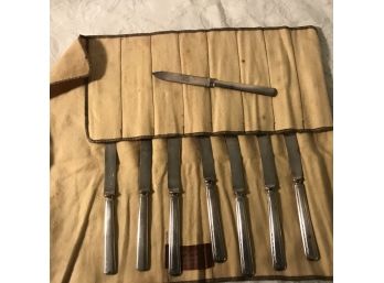 Set Of 8 Knifes Includes The Wrap
