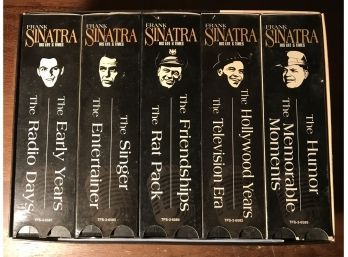 10 VHS Tapes Frank Sinatra