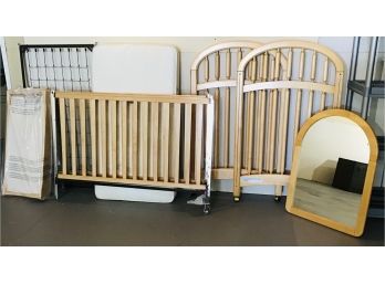 SIMMONS Wooden Baby Crib