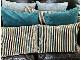 Set Of 7 Elegant Accent Pillows