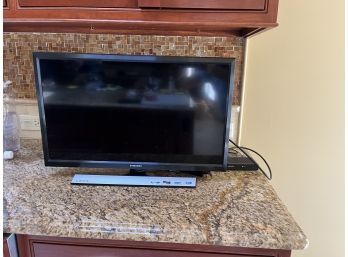 25 Inch Samsung TV In The Kitchen Model T24E310ND1ZA Working