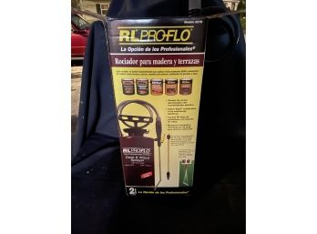 RL Pro Flo 2 Gallon Deck/wood Sprayer