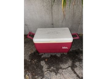 Medium Red Igloo Cooler