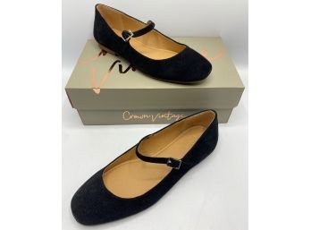New In Box Crown Vintage Suede Flats, Size 8