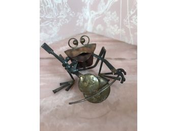 Mr Frog!  Clever Little Violin Playing Metal Fellow 3'H  Marked Dorman Products 1 5/8 P235