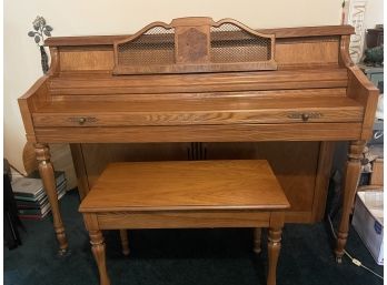 Awesome Oak Wurlitzer Piano ~ Barely Played