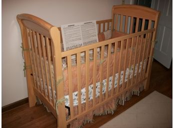(Brand New) Stanley Young American Crib & Changing Table - Unused Condition