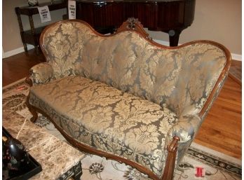 Beautiful Antique Camel Back  Victorian (c.1880) Walnut Sofa  - Nice Upholstery - Nice Piece
