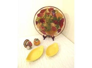Fall Thanksgiving Theme Lucite Leaf Tray Shakers