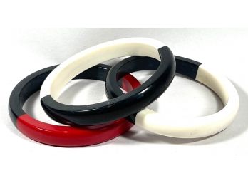 Lot 3 1980s Bakelite Plastic Dual Color Bangle Bracelets