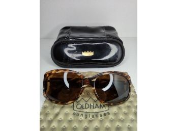 VINTAGE DESIGNER TODD OLDHAM SUNGLASSES MADE WITH NIKON LENSES - ORIGINAL CASE AND WIPING CLOTH INCLUDED