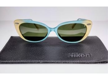 VINTAGE TODD OLDHAM SUNGLASSES MADE WITH NIKON LENSES - NIKON SOFT CASE INCLUDED