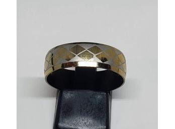 Stainless Steel Two Tone Diamond Argyle Pattern Band