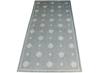 Indoor/Outdoor Area Rug