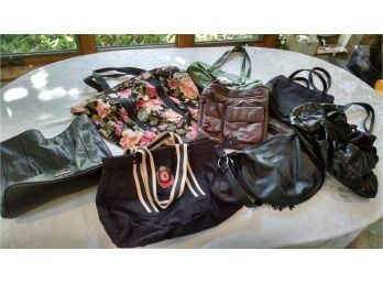 Ladies Accessories Lot #3 - Miscellaneous Handbags And Totes