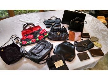 Ladies Accessories Lot #2 - Mix Of Vintage Specialty Leather Handbags And Wallets