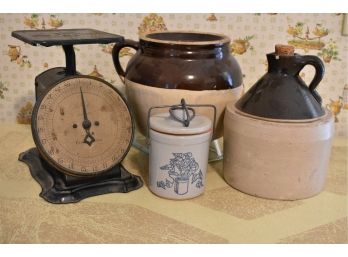 Vintage BR&Co Hubscale Ransbottom Bean Pot And More