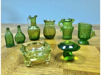 Lot Of 8 Miscellaneous Green Glass Ware Items (Viking Mushroom, Pilgrim, Fenton)
