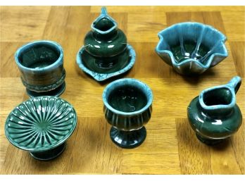Lot Of 6 Matching Vintage Hull Pottery Pieces