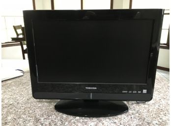 Toshiba TV W/ Built In DVD Player