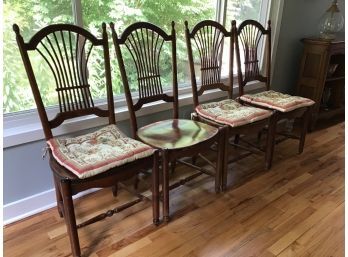 Set Of FIVE Nichols & Stone Wheatback Dining Side Chairs