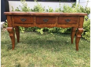 3 Drawer Console Sofa Table - Nice Piece!