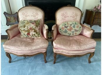 Pair Of Pink Silk Upholstered Louis XV Style Side Chairs 31x24x38in